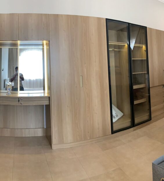 Wardrobe-Closet-Interior-Design